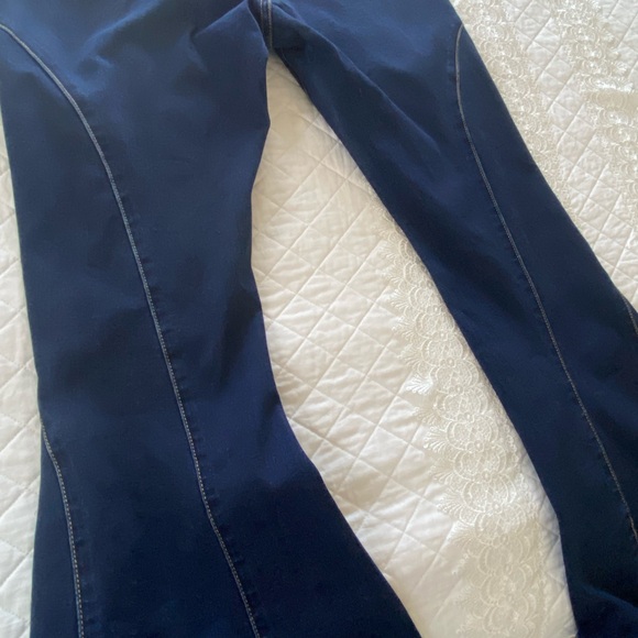 Free People We The Free Curvy Last Dance Low Rise Cropped Flare Jeans Size 30 - Picture 11 of 14